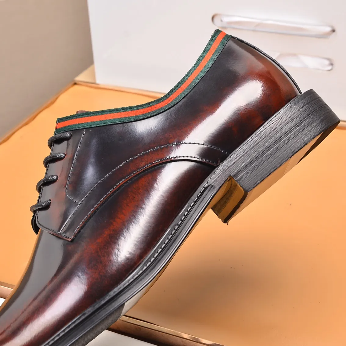 Men's shoes💰540📛📛Original (water-dyed cowhide) Gucci GUCCI official website formal shoes🌀 Italian🇮🇹imported cowhide➕top imported water-dyed cowhide lining💋Finely handmade original bottom, the real thing looks better when photographed in person Standard size 38-44